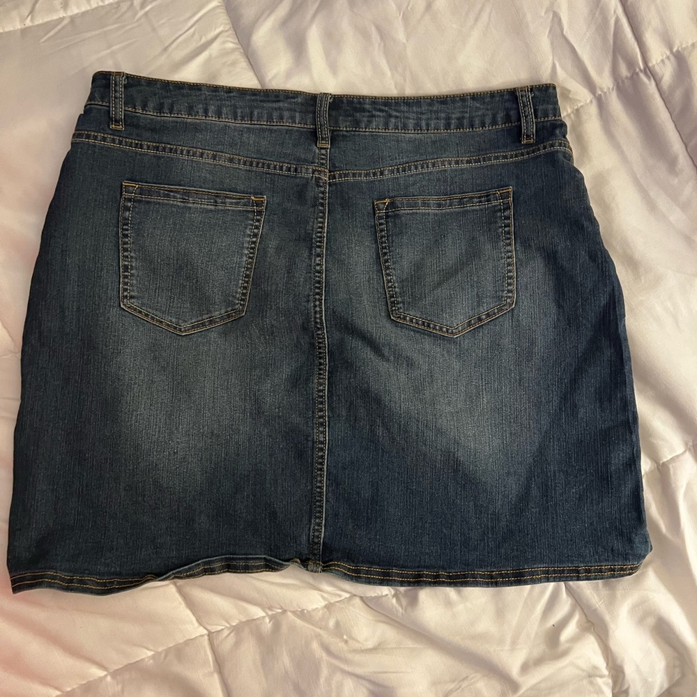 Bit & Bridle size 16 Jean skirt - Picture 2 of 3